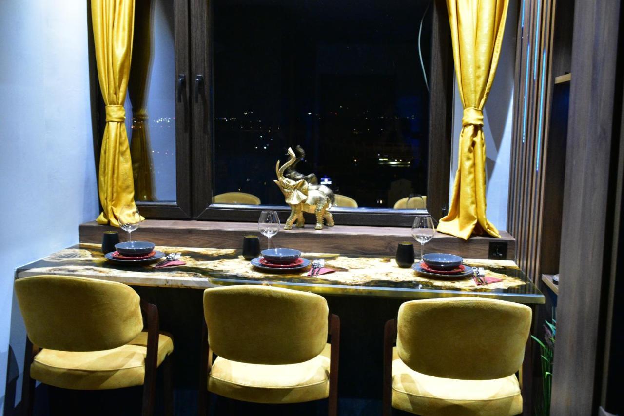 Pentlux - Spa Penthouse In The Heart Of スコピエ エクステリア 写真