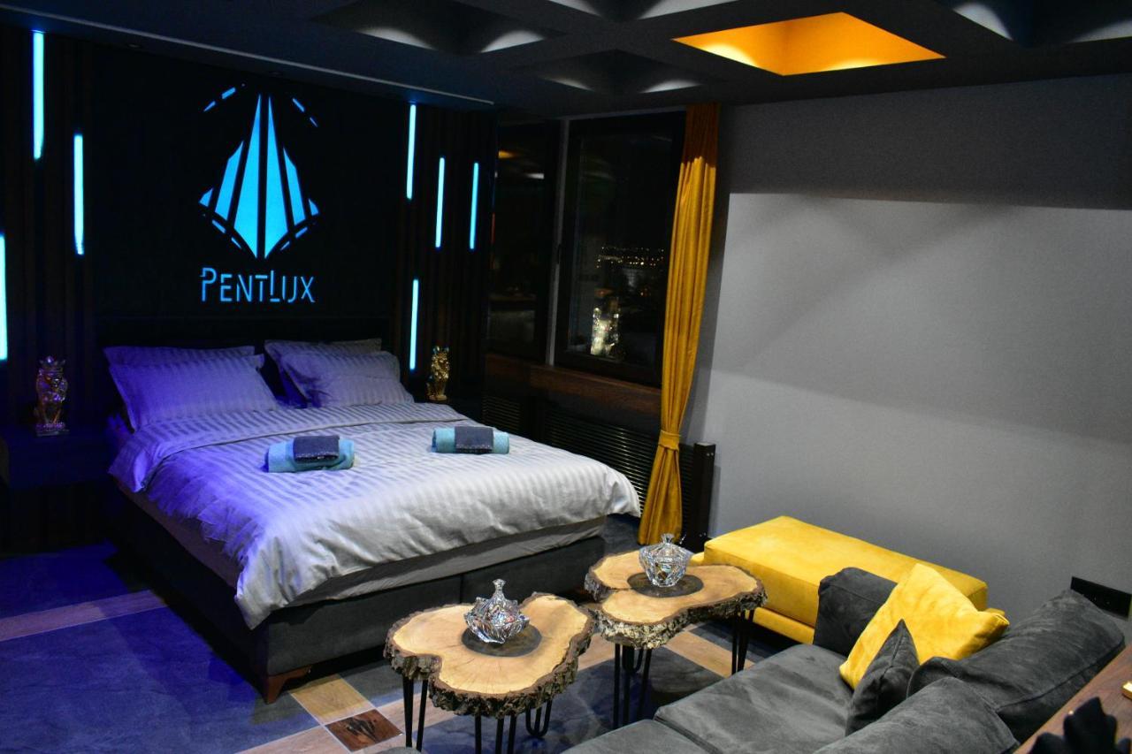 Pentlux - Spa Penthouse In The Heart Of スコピエ エクステリア 写真