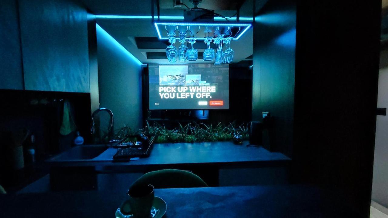 Pentlux - Spa Penthouse In The Heart Of スコピエ エクステリア 写真