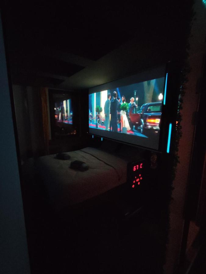 Pentlux - Spa Penthouse In The Heart Of スコピエ エクステリア 写真