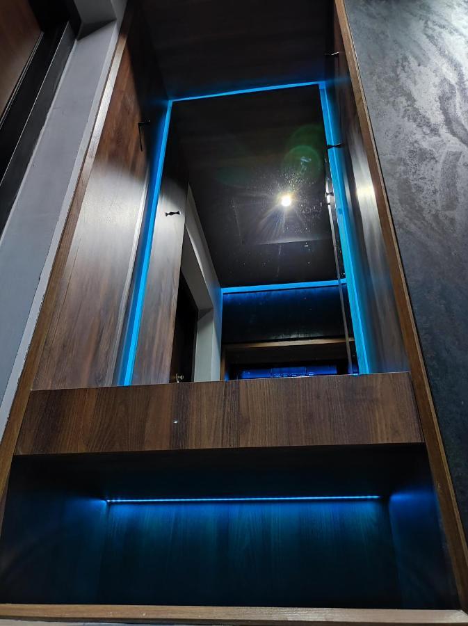 Pentlux - Spa Penthouse In The Heart Of スコピエ エクステリア 写真