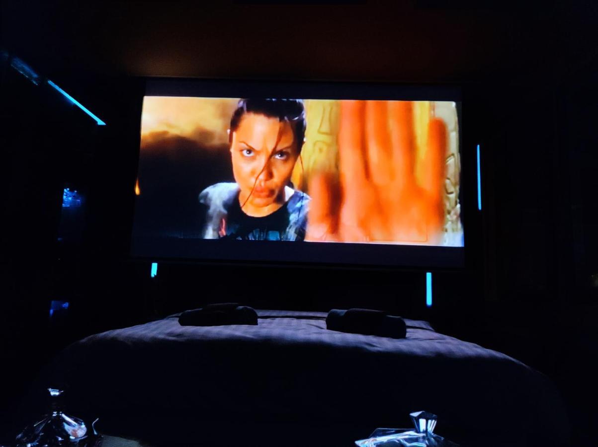Pentlux - Spa Penthouse In The Heart Of スコピエ エクステリア 写真