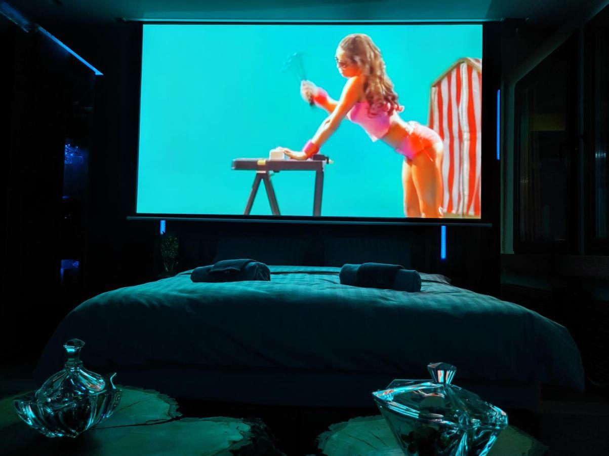 Pentlux - Spa Penthouse In The Heart Of スコピエ エクステリア 写真